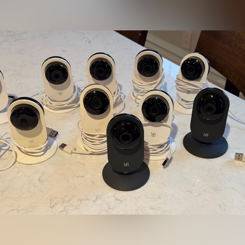 Yi Home Security Camera Set - Picture 2 of 6